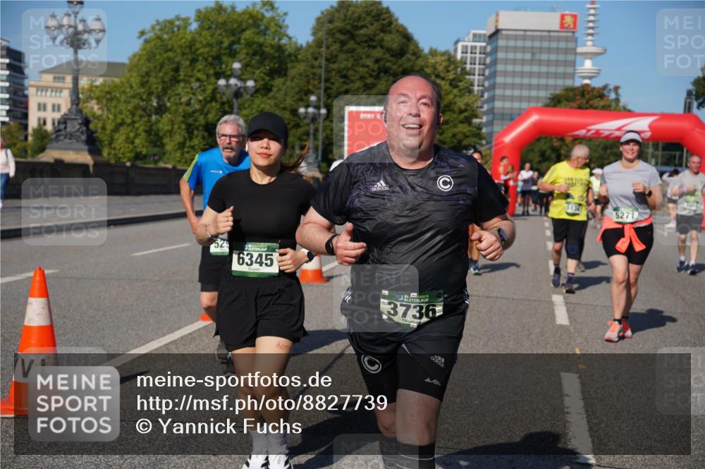 07.09.2025 - BARMER Alsterlauf Yannick Fuchs http://msf.ph/oto/8827739 07.09.2025 10:10:53 Laufen 525, 6345, 5134, 3736, 5271 meine-sportfotos.de