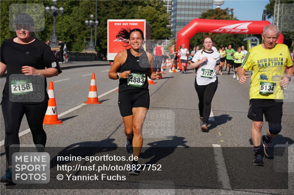 07.09.2025 - BARMER Alsterlauf Yannick Fuchs http://msf.ph/oto/8827752 07.09.2025 10:10:57 Laufen 136, 2158, 136, 4883, 2018, 3722, 5134 meine-sportfotos.de