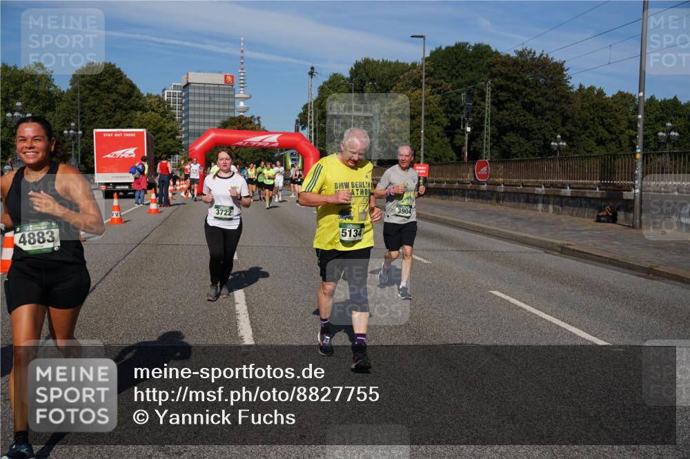 07.09.2025 - BARMER Alsterlauf Yannick Fuchs http://msf.ph/oto/8827755 07.09.2025 10:10:58 Laufen 4883, 3722, 5134, 3904 meine-sportfotos.de