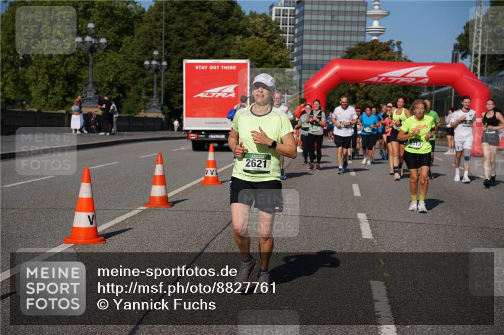 07.09.2025 - BARMER Alsterlauf Yannick Fuchs http://msf.ph/oto/8827761 07.09.2025 10:11:02 Laufen 2621, 8413 meine-sportfotos.de