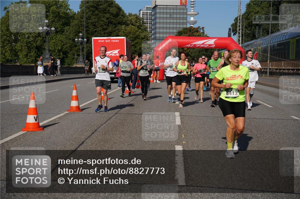 07.09.2025 - BARMER Alsterlauf Yannick Fuchs http://msf.ph/oto/8827773 07.09.2025 10:11:04 Laufen 313, 4520, 3002, 4607, 1, 8413 meine-sportfotos.de