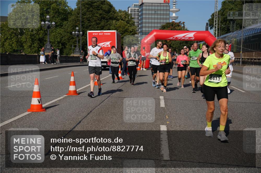 07.09.2025 - BARMER Alsterlauf Yannick Fuchs http://msf.ph/oto/8827774 07.09.2025 10:11:05 Laufen 3133, 4520, 3002, 3703, 4607, 8413 meine-sportfotos.de