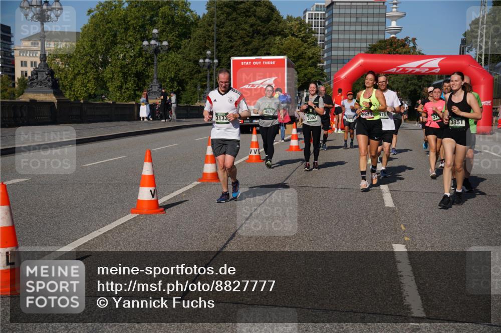 07.09.2025 - BARMER Alsterlauf Yannick Fuchs http://msf.ph/oto/8827777 07.09.2025 10:11:05 Laufen 3133, 4520, 3002, 3771, 2674, 5761, 3851 meine-sportfotos.de