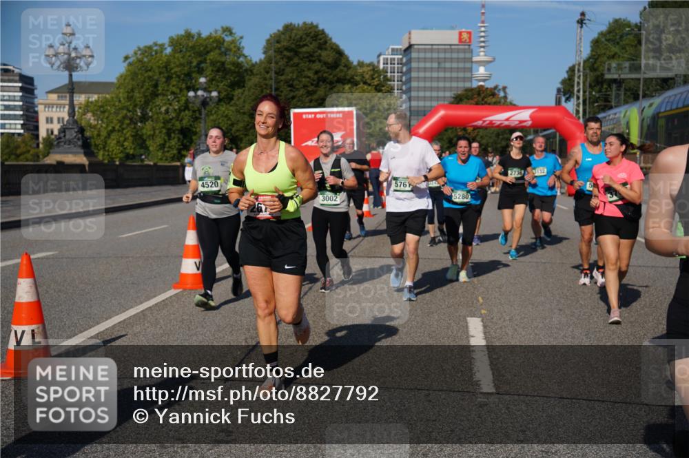 07.09.2025 - BARMER Alsterlauf Yannick Fuchs http://msf.ph/oto/8827792 07.09.2025 10:11:09 Laufen 4520, 3002, 5761, 5280, 27363132 meine-sportfotos.de