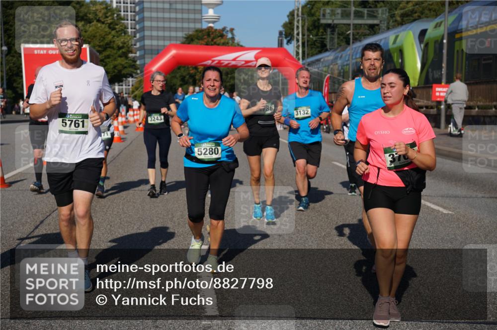 07.09.2025 - BARMER Alsterlauf Yannick Fuchs http://msf.ph/oto/8827798 07.09.2025 10:11:10 Laufen 50, 5761, 3243, 5280, 36, 3132 meine-sportfotos.de