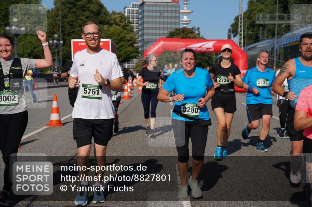 07.09.2025 - BARMER Alsterlauf Yannick Fuchs http://msf.ph/oto/8827801 07.09.2025 10:11:10 Laufen 36, 3002, 36, 5761, 3243, 280, 2736, 3132, 604 meine-sportfotos.de