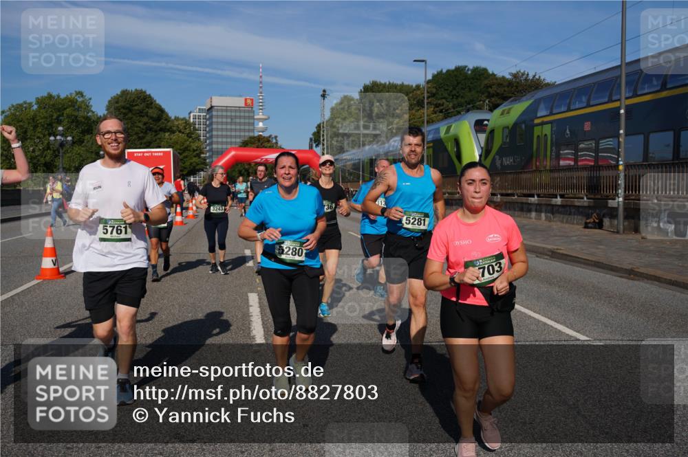07.09.2025 - BARMER Alsterlauf Yannick Fuchs http://msf.ph/oto/8827803 07.09.2025 10:11:11 Laufen 5761, 3243, 280, 36, 313, 5281, 703 meine-sportfotos.de