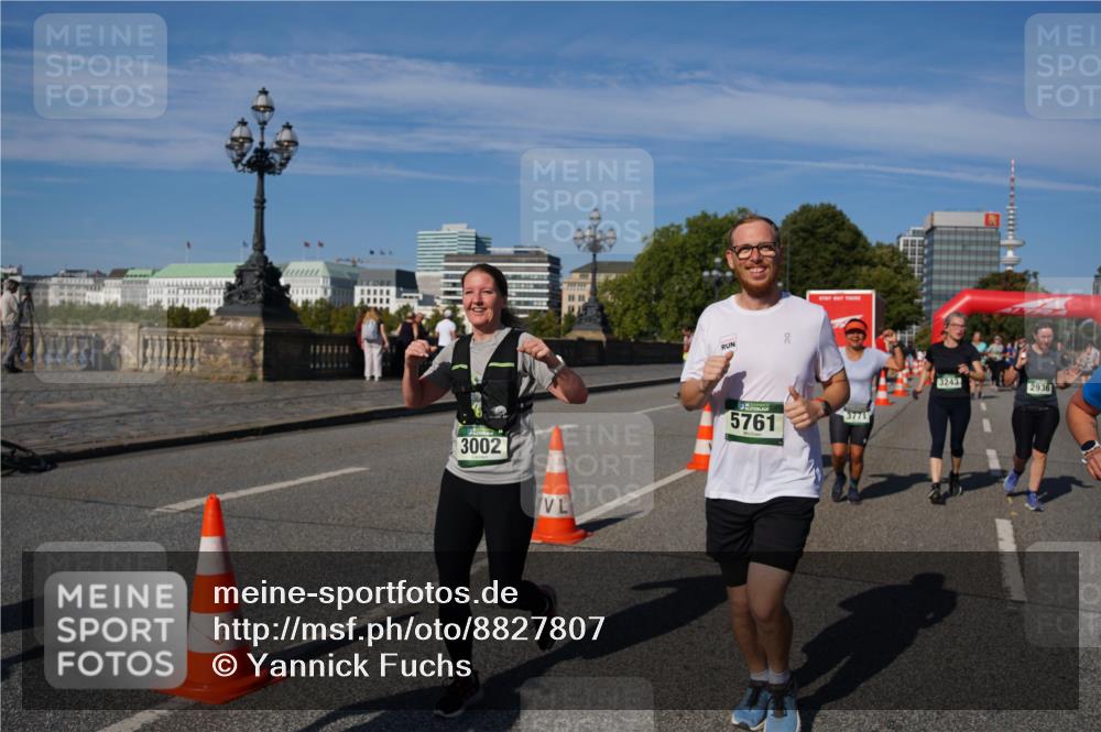 07.09.2025 - BARMER Alsterlauf Yannick Fuchs http://msf.ph/oto/8827807 07.09.2025 10:11:11 Laufen 3002, 50, 5761, 3771, 3243, 2936 meine-sportfotos.de