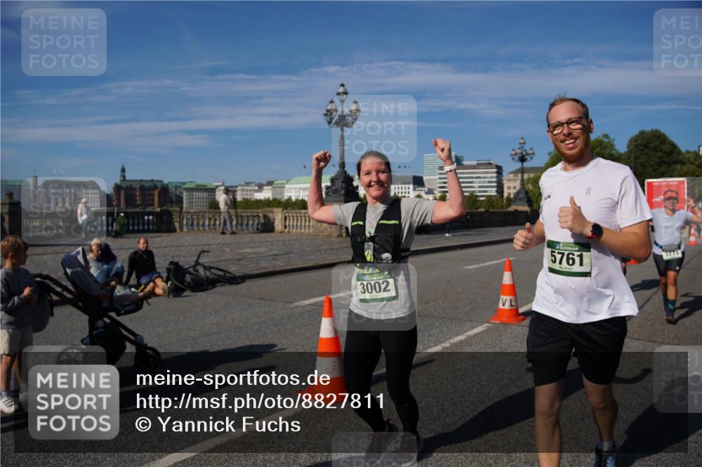 07.09.2025 - BARMER Alsterlauf Yannick Fuchs http://msf.ph/oto/8827811 07.09.2025 10:11:12 Laufen 3002, 16, 5761 meine-sportfotos.de
