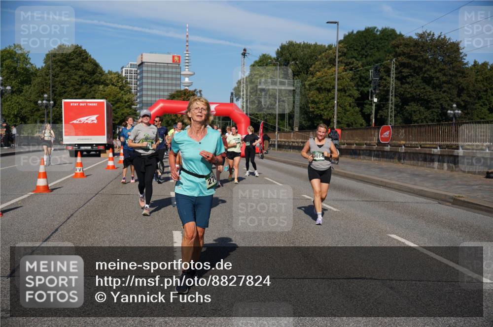 07.09.2025 - BARMER Alsterlauf Yannick Fuchs http://msf.ph/oto/8827824 07.09.2025 10:11:21 Laufen 27, 3014 meine-sportfotos.de
