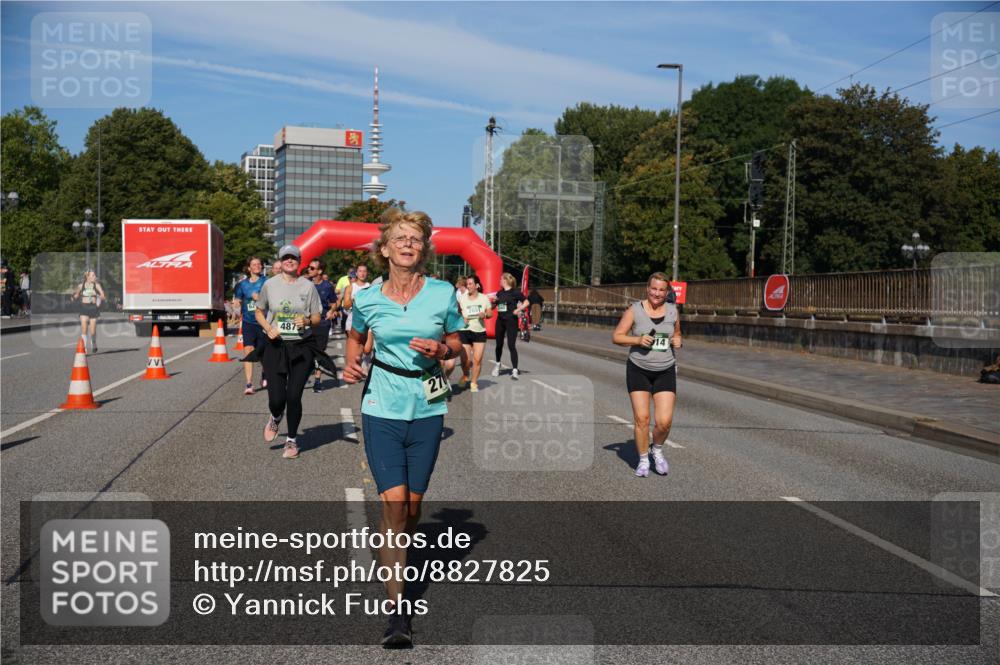 07.09.2025 - BARMER Alsterlauf Yannick Fuchs http://msf.ph/oto/8827825 07.09.2025 10:11:21 Laufen 487, 27, 2651, 14 meine-sportfotos.de