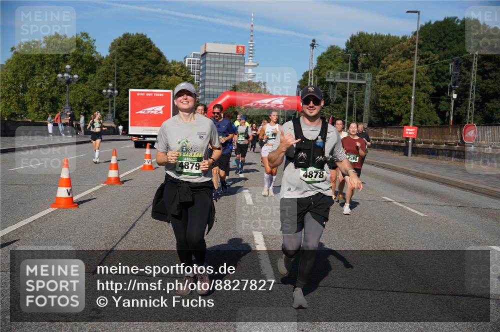 07.09.2025 - BARMER Alsterlauf Yannick Fuchs http://msf.ph/oto/8827827 07.09.2025 10:11:22 Laufen 10, 4879, 4878, 4556 meine-sportfotos.de