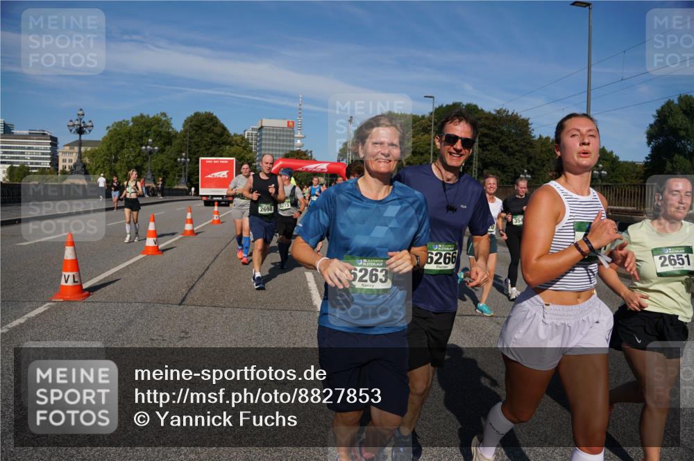07.09.2025 - BARMER Alsterlauf Yannick Fuchs http://msf.ph/oto/8827853 07.09.2025 10:11:27 Laufen 2698, 6273, 36, 5263, 6266, 354, 2651 meine-sportfotos.de
