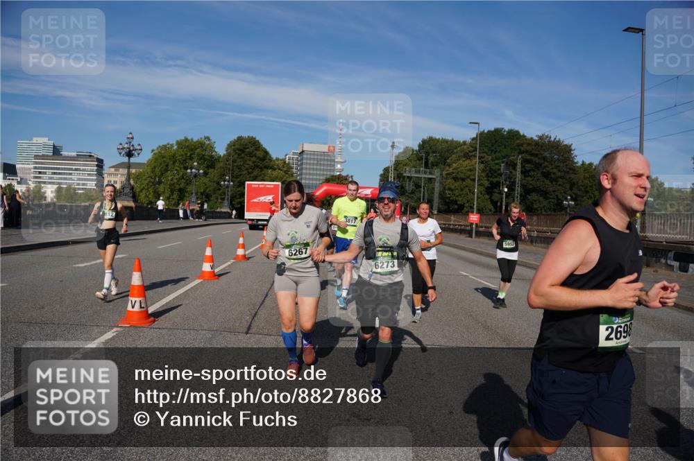 07.09.2025 - BARMER Alsterlauf Yannick Fuchs http://msf.ph/oto/8827868 07.09.2025 10:11:28 Laufen 12, 6267, 3817, 6273, 5952, 2698 meine-sportfotos.de