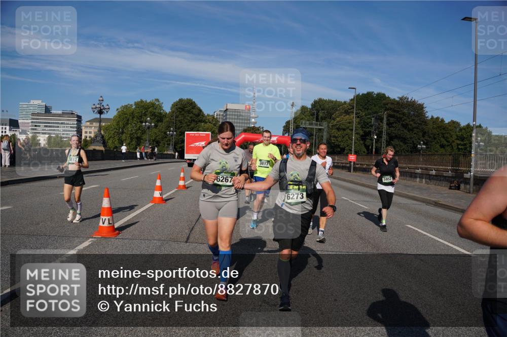 07.09.2025 - BARMER Alsterlauf Yannick Fuchs http://msf.ph/oto/8827870 07.09.2025 10:11:29 Laufen 812, 6267, 3817, 201, 6273, 5952 meine-sportfotos.de
