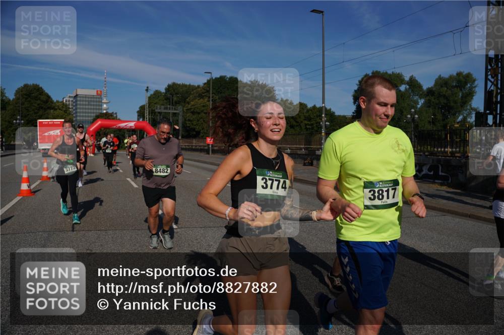 07.09.2025 - BARMER Alsterlauf Yannick Fuchs http://msf.ph/oto/8827882 07.09.2025 10:11:31 Laufen 3772, 8482, 36, 3774, 36, 3817 meine-sportfotos.de