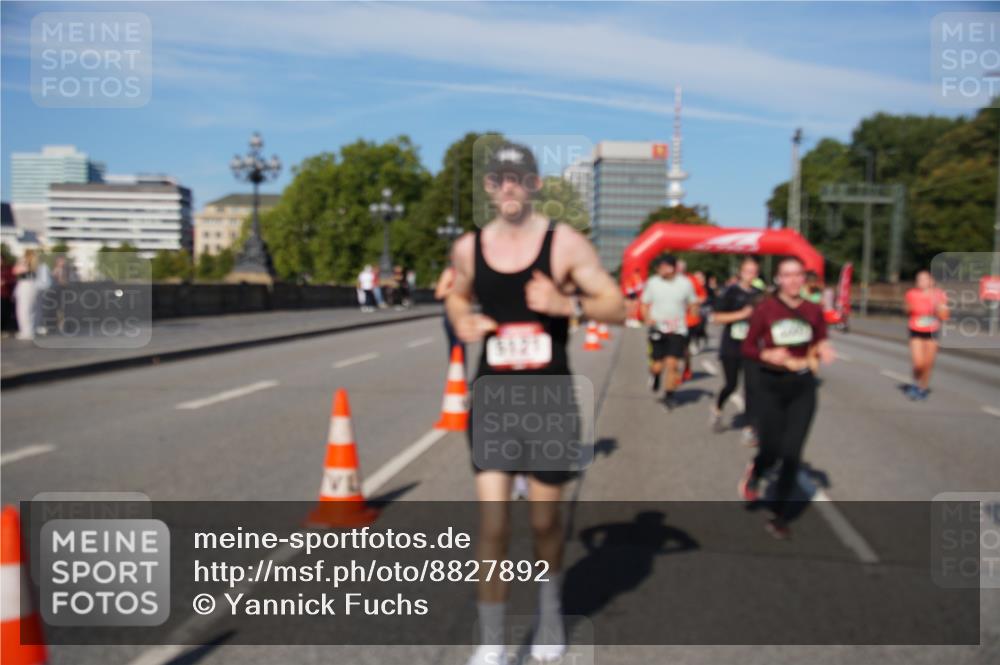 07.09.2025 - BARMER Alsterlauf Yannick Fuchs http://msf.ph/oto/8827892 07.09.2025 10:11:34 Laufen  meine-sportfotos.de