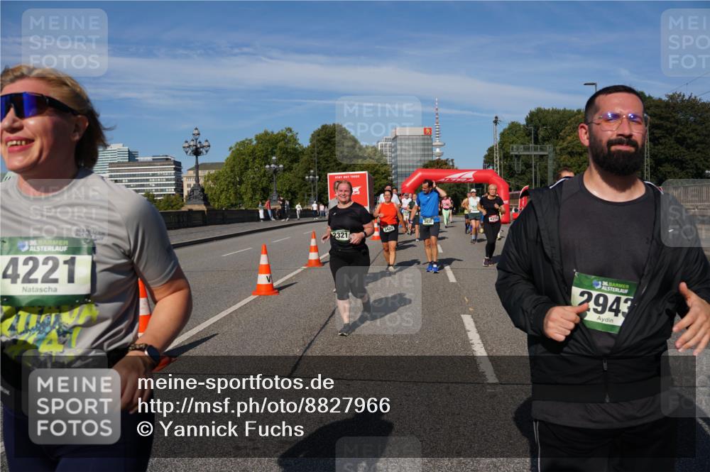 07.09.2025 - BARMER Alsterlauf Yannick Fuchs http://msf.ph/oto/8827966 07.09.2025 10:11:52 Laufen 36, 4221, 2321, 3430, 36, 2943 meine-sportfotos.de