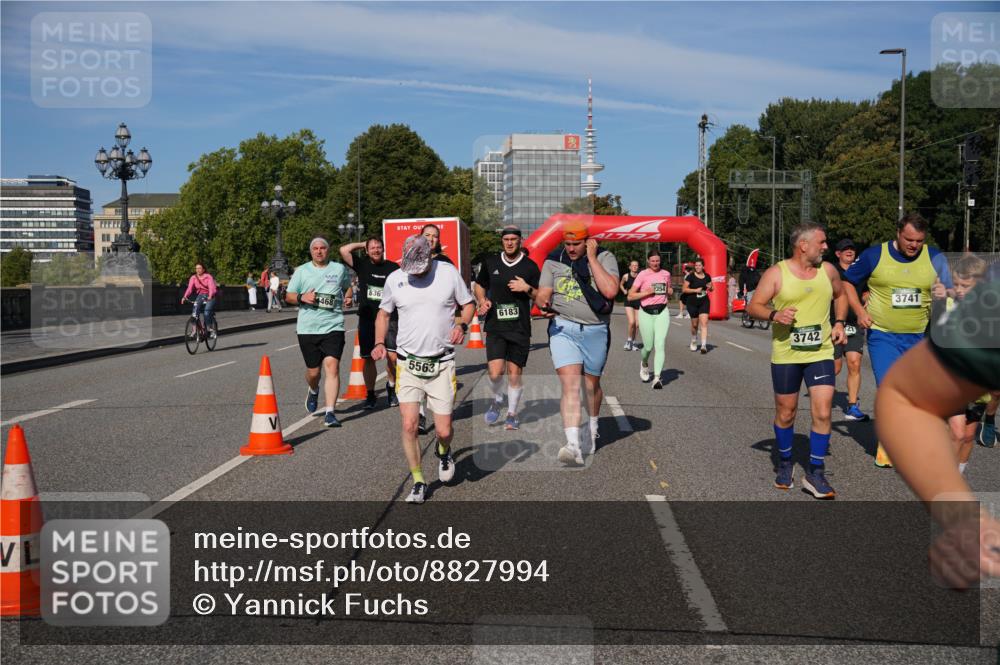 07.09.2025 - BARMER Alsterlauf Yannick Fuchs http://msf.ph/oto/8827994 07.09.2025 10:11:59 Laufen 4468, 5563, 6183, 1354, 3742, 3741 meine-sportfotos.de