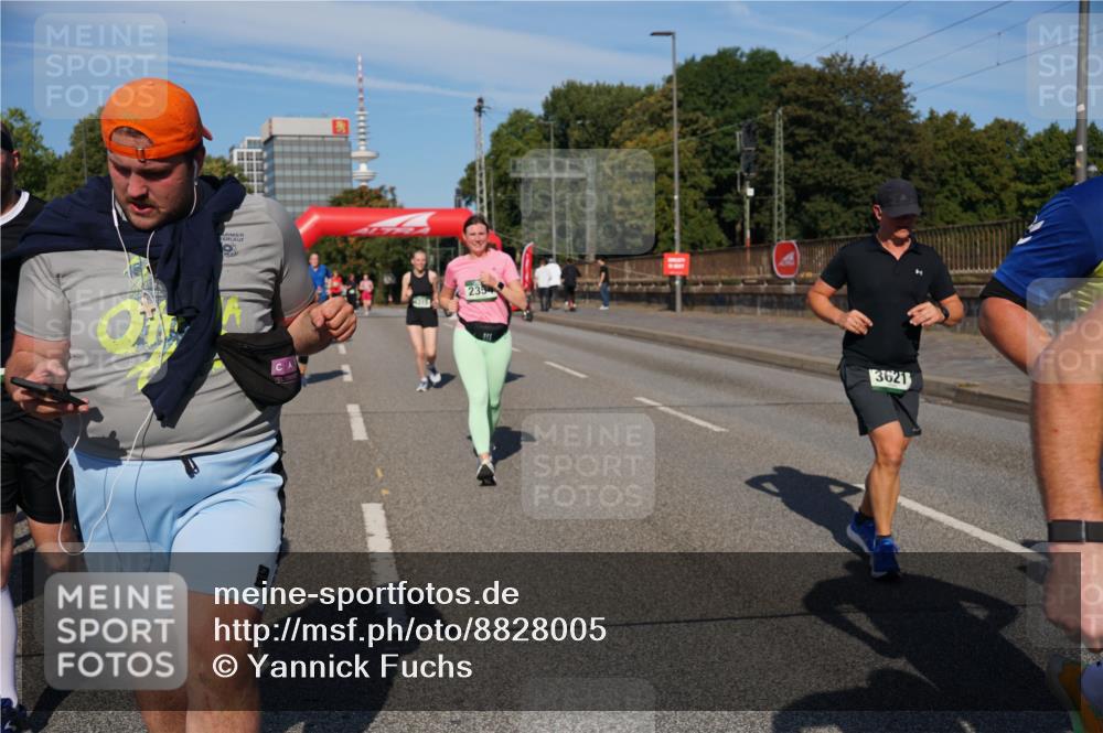 07.09.2025 - BARMER Alsterlauf Yannick Fuchs http://msf.ph/oto/8828005 07.09.2025 10:12:02 Laufen 2354, 3621 meine-sportfotos.de