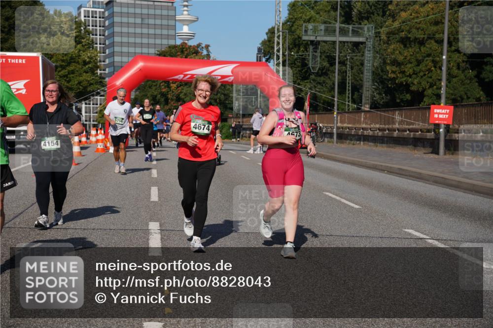 07.09.2025 - BARMER Alsterlauf Yannick Fuchs http://msf.ph/oto/8828043 07.09.2025 10:12:17 Laufen 4154, 5756, 2431, 4674, 673 meine-sportfotos.de