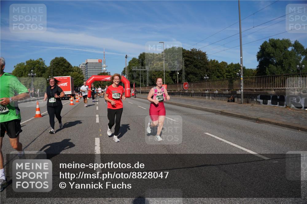 07.09.2025 - BARMER Alsterlauf Yannick Fuchs http://msf.ph/oto/8828047 07.09.2025 10:12:19 Laufen 60, 4154, 4674, 4673 meine-sportfotos.de