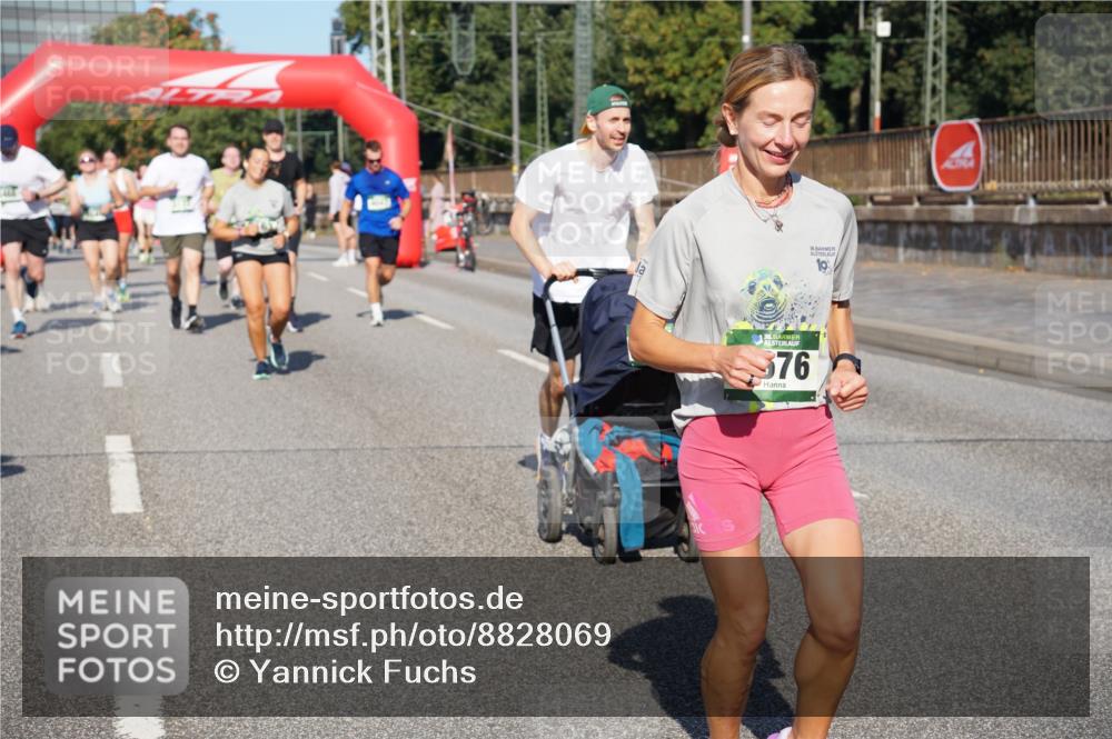 07.09.2025 - BARMER Alsterlauf Yannick Fuchs http://msf.ph/oto/8828069 07.09.2025 10:12:25 Laufen 136, 76, 36, 10 meine-sportfotos.de