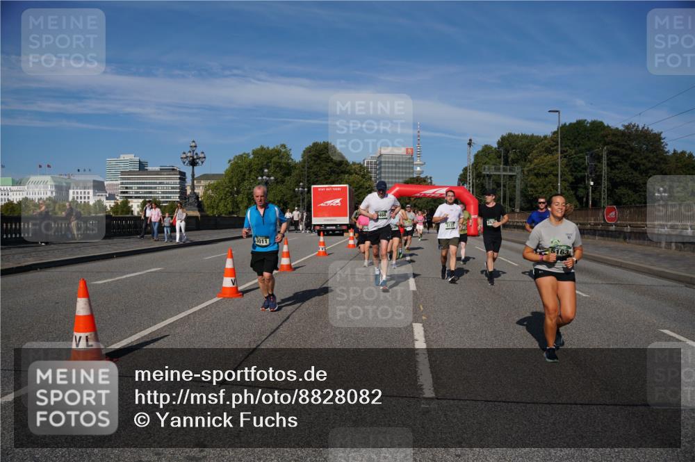 07.09.2025 - BARMER Alsterlauf Yannick Fuchs http://msf.ph/oto/8828082 07.09.2025 10:12:29 Laufen 3011, 3127, 163 meine-sportfotos.de