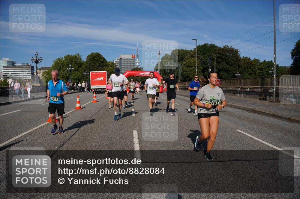 07.09.2025 - BARMER Alsterlauf Yannick Fuchs http://msf.ph/oto/8828084 07.09.2025 10:12:29 Laufen 3011, 8468, 3127, 2638, 5163 meine-sportfotos.de
