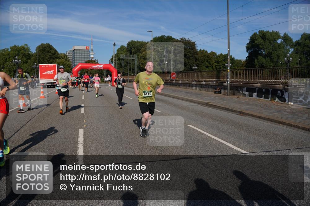 07.09.2025 - BARMER Alsterlauf Yannick Fuchs http://msf.ph/oto/8828102 07.09.2025 10:12:33 Laufen 4994, 3933, 6110 meine-sportfotos.de