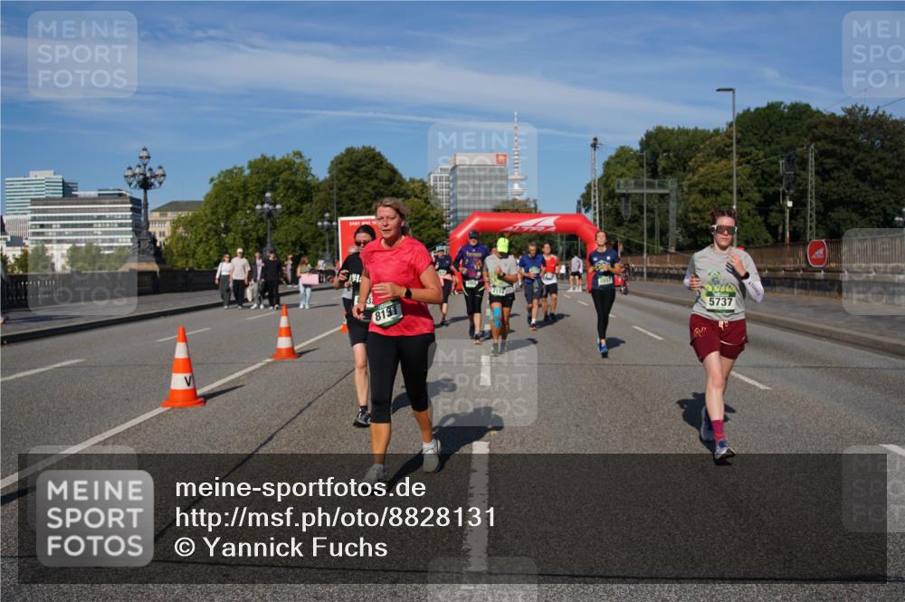 07.09.2025 - BARMER Alsterlauf Yannick Fuchs http://msf.ph/oto/8828131 07.09.2025 10:12:40 Laufen 8131, 2857, 5737 meine-sportfotos.de