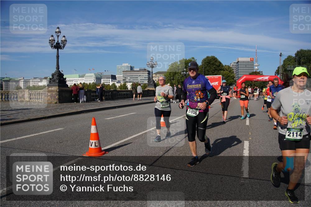 07.09.2025 - BARMER Alsterlauf Yannick Fuchs http://msf.ph/oto/8828146 07.09.2025 10:12:43 Laufen 2031, 5936, 5832, 52, 4115, 2114, 10 meine-sportfotos.de