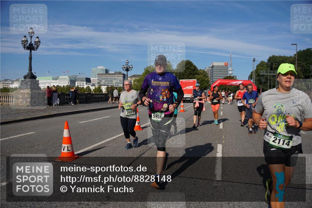 07.09.2025 - BARMER Alsterlauf Yannick Fuchs http://msf.ph/oto/8828148 07.09.2025 10:12:44 Laufen 2031, 31, 25, 5936, 4115, 5232, 10, 36, 2114 meine-sportfotos.de