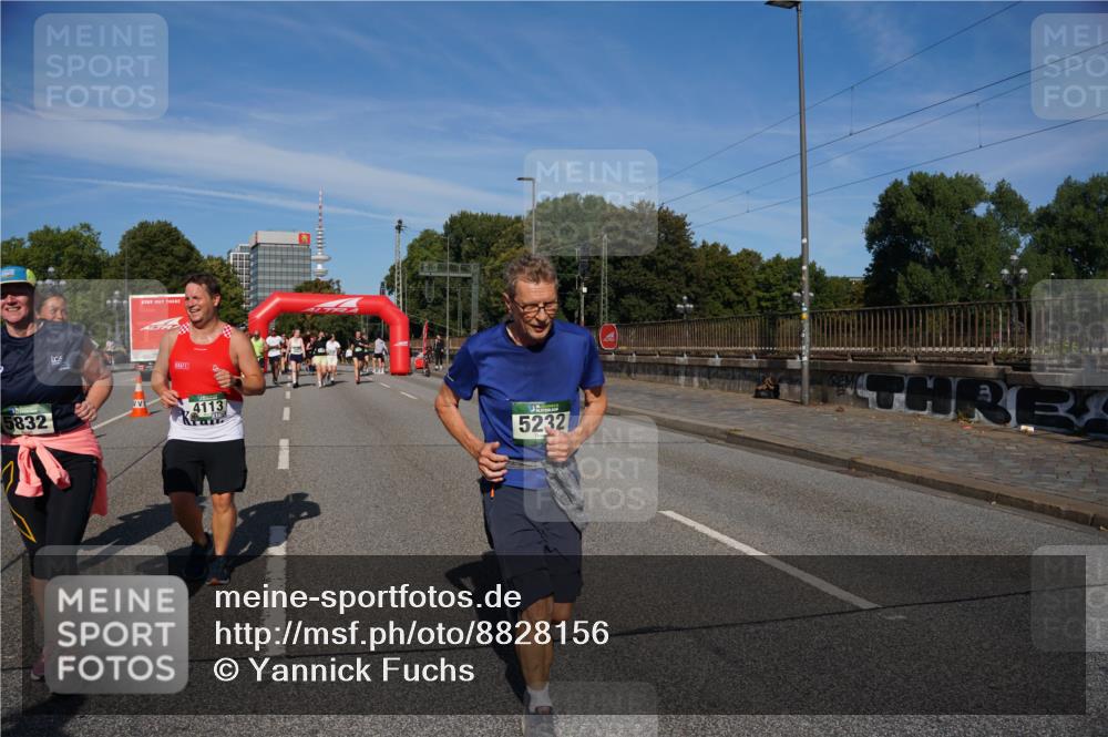 07.09.2025 - BARMER Alsterlauf Yannick Fuchs http://msf.ph/oto/8828156 07.09.2025 10:12:46 Laufen 5832, 4113, 5232 meine-sportfotos.de