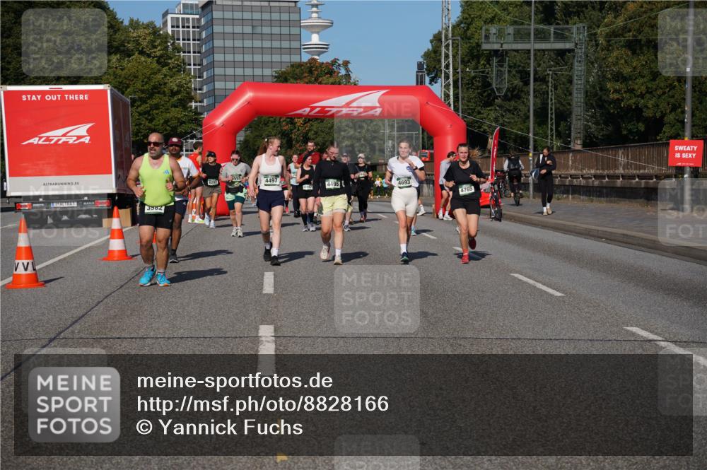 07.09.2025 - BARMER Alsterlauf Yannick Fuchs http://msf.ph/oto/8828166 07.09.2025 10:12:49 Laufen 3582, 2555, 6292, 4497, 4447, 4693, 4765 meine-sportfotos.de