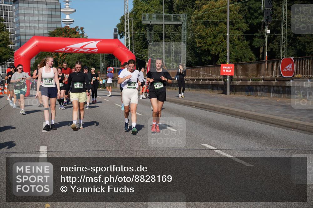 07.09.2025 - BARMER Alsterlauf Yannick Fuchs http://msf.ph/oto/8828169 07.09.2025 10:12:51 Laufen 4497, 447, 4495, 4693, 4765, 999999 meine-sportfotos.de