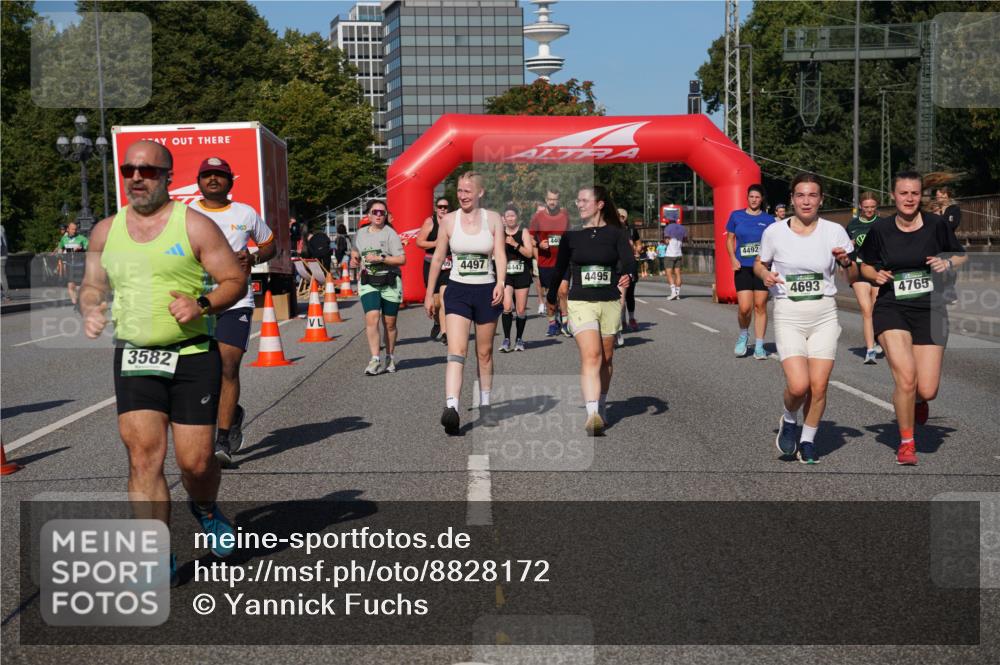 07.09.2025 - BARMER Alsterlauf Yannick Fuchs http://msf.ph/oto/8828172 07.09.2025 10:12:52 Laufen 3582, 094497, 4492, 4447, 4495, 4693, 4765 meine-sportfotos.de