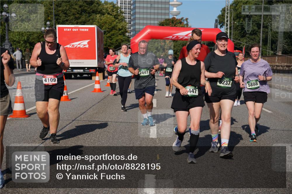 07.09.2025 - BARMER Alsterlauf Yannick Fuchs http://msf.ph/oto/8828195 07.09.2025 10:12:59 Laufen 4109, 5545, 2447, 5032, 447, 5237, 5888 meine-sportfotos.de