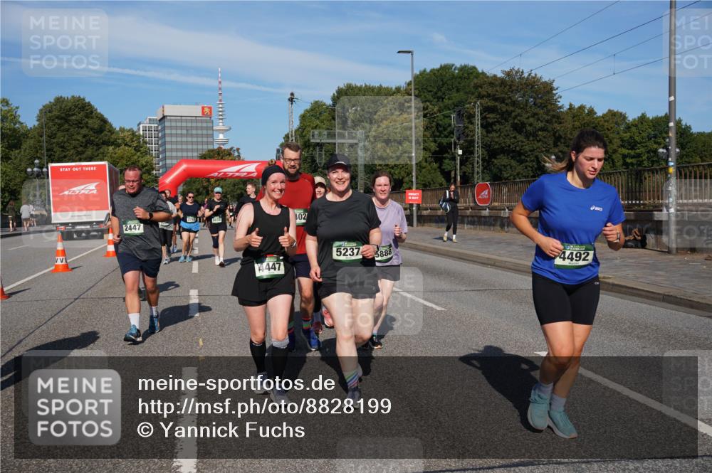 07.09.2025 - BARMER Alsterlauf Yannick Fuchs http://msf.ph/oto/8828199 07.09.2025 10:13:00 Laufen 2713, 5032, 102, 2447, 4447, 5237, 5888, 4492 meine-sportfotos.de