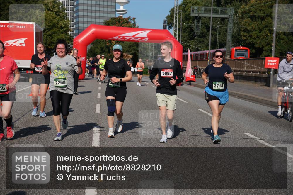 07.09.2025 - BARMER Alsterlauf Yannick Fuchs http://msf.ph/oto/8828210 07.09.2025 10:13:03 Laufen 45, 330, 2268, 5087, 2718 meine-sportfotos.de