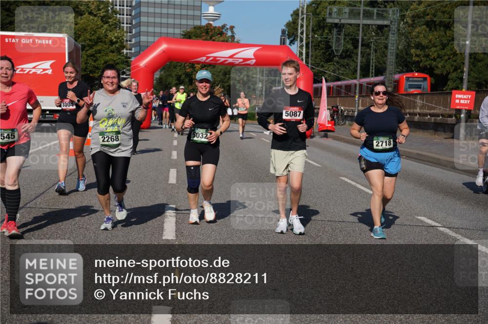 07.09.2025 - BARMER Alsterlauf Yannick Fuchs http://msf.ph/oto/8828211 07.09.2025 10:13:03 Laufen 545, 3304, 2268, 5032, 5087, 2718 meine-sportfotos.de