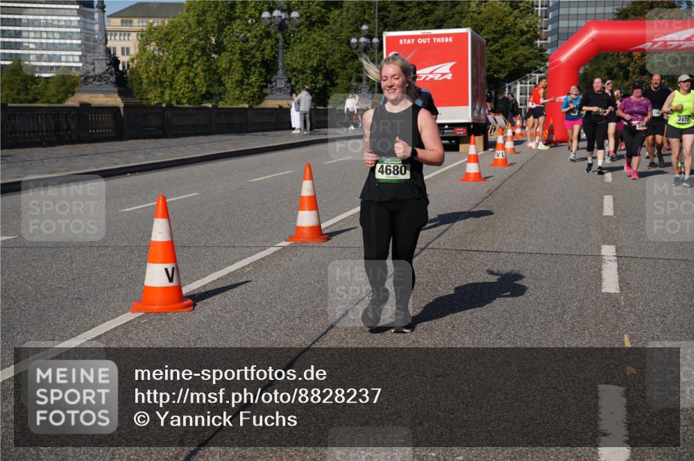 07.09.2025 - BARMER Alsterlauf Yannick Fuchs http://msf.ph/oto/8828237 07.09.2025 10:13:09 Laufen 4680, 2470 meine-sportfotos.de