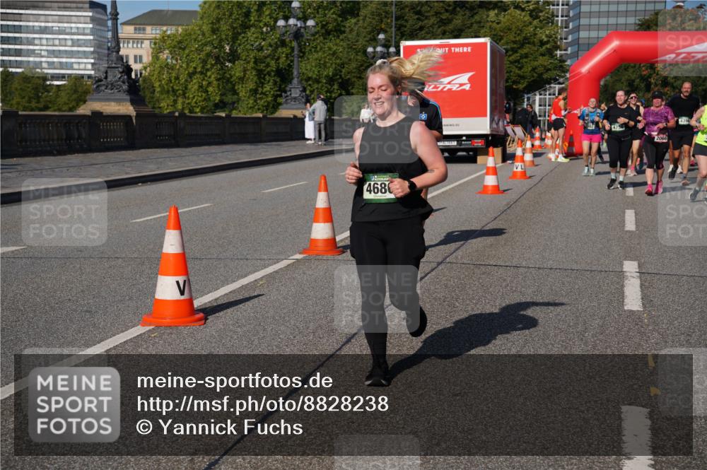 07.09.2025 - BARMER Alsterlauf Yannick Fuchs http://msf.ph/oto/8828238 07.09.2025 10:13:09 Laufen 4686, 475, 2066 meine-sportfotos.de