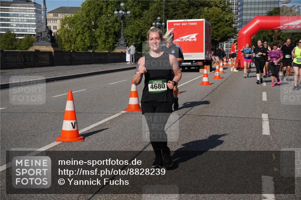 07.09.2025 - BARMER Alsterlauf Yannick Fuchs http://msf.ph/oto/8828239 07.09.2025 10:13:10 Laufen 4680, 476, 4396, 247 meine-sportfotos.de