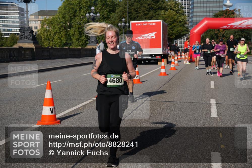 07.09.2025 - BARMER Alsterlauf Yannick Fuchs http://msf.ph/oto/8828241 07.09.2025 10:13:10 Laufen 4680, 2470 meine-sportfotos.de