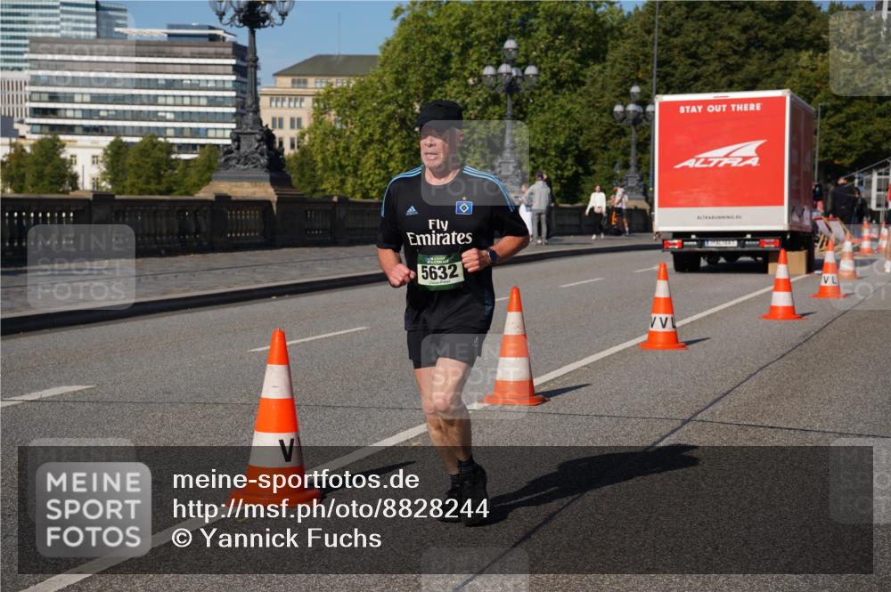 07.09.2025 - BARMER Alsterlauf Yannick Fuchs http://msf.ph/oto/8828244 07.09.2025 10:13:11 Laufen 5632 meine-sportfotos.de