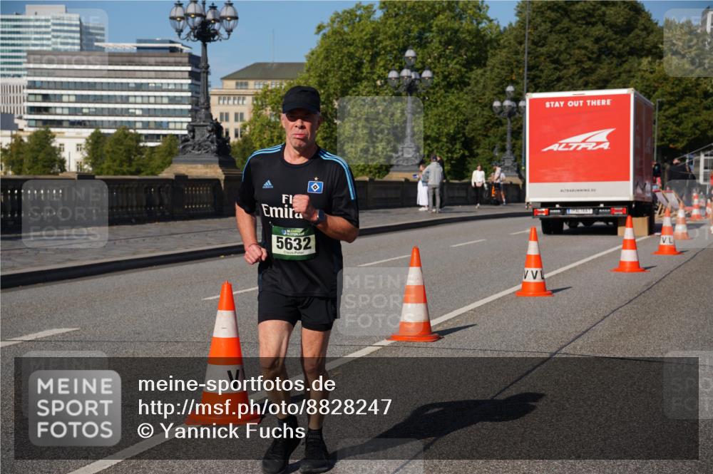 07.09.2025 - BARMER Alsterlauf Yannick Fuchs http://msf.ph/oto/8828247 07.09.2025 10:13:11 Laufen 5632 meine-sportfotos.de