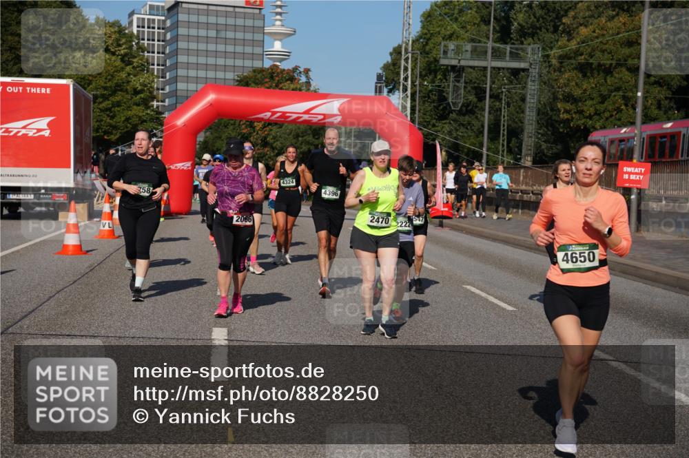 07.09.2025 - BARMER Alsterlauf Yannick Fuchs http://msf.ph/oto/8828250 07.09.2025 10:13:13 Laufen 58, 2066, 4324, 4396, 2470, 222, 547, 4650 meine-sportfotos.de