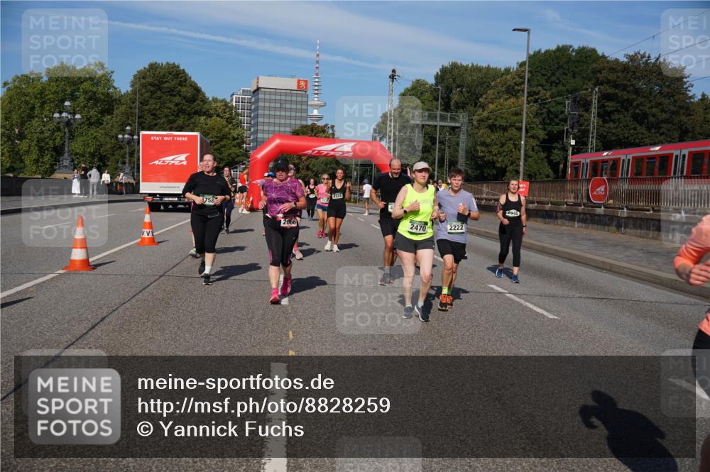 07.09.2025 - BARMER Alsterlauf Yannick Fuchs http://msf.ph/oto/8828259 07.09.2025 10:13:14 Laufen 758, 2066, 4324, 3231, 2946, 2470, 2222 meine-sportfotos.de