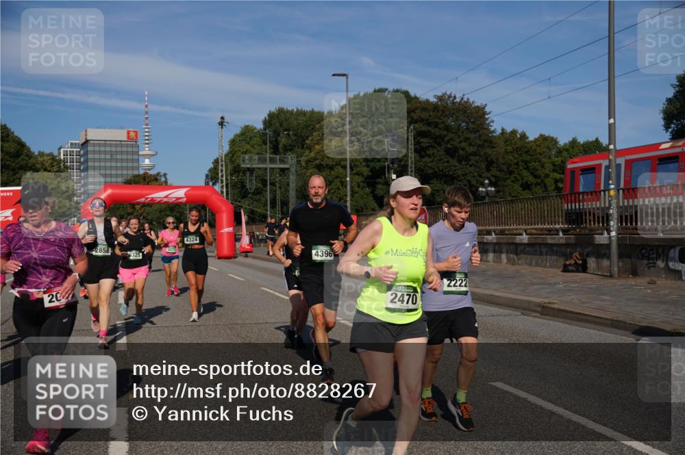 07.09.2025 - BARMER Alsterlauf Yannick Fuchs http://msf.ph/oto/8828267 07.09.2025 10:13:16 Laufen 20, 4324, 2858, 3231, 325, 4396, 2470, 2222 meine-sportfotos.de